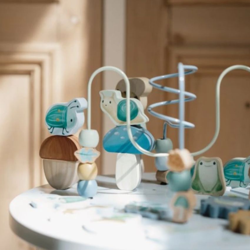 interaktivni stolek little dutch