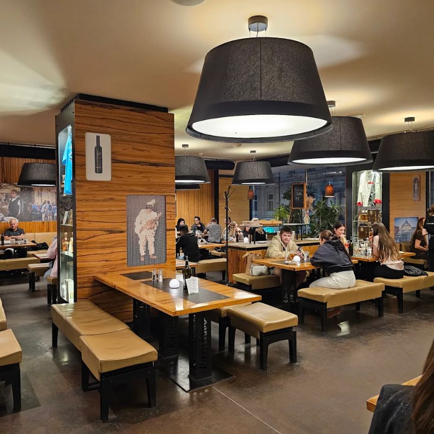 rodinna pizzeria