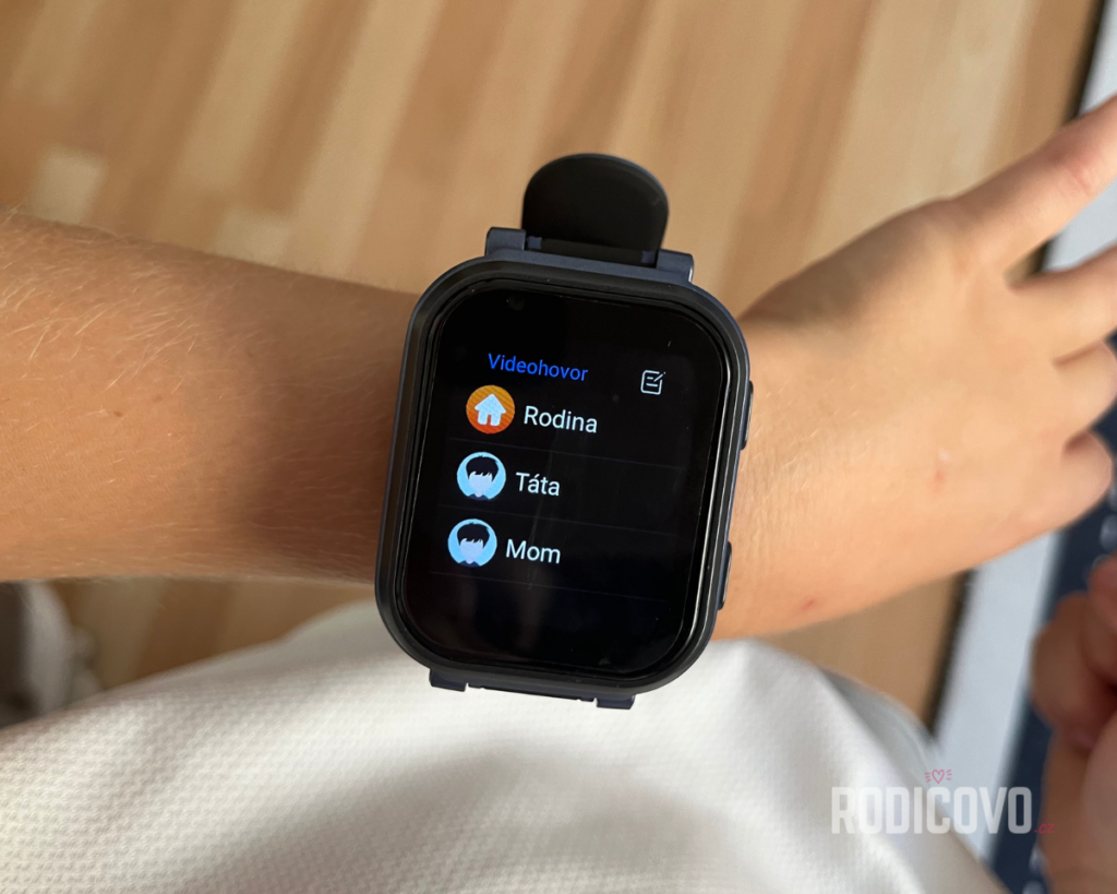 CARNEO GuardKid+ 4G ULTRA recenze